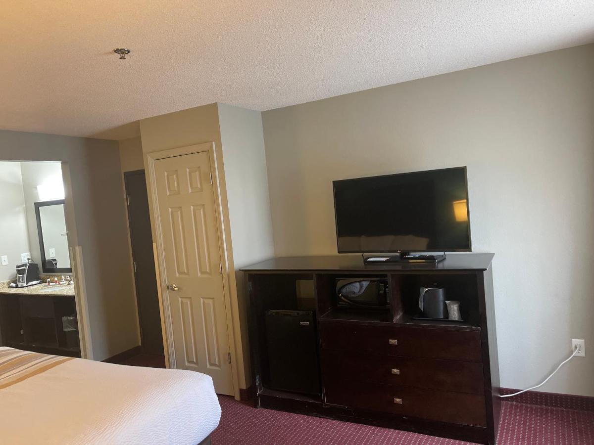 La Quinta By Wyndham O'Fallon, Il - St. Louis Zewnętrze zdjęcie